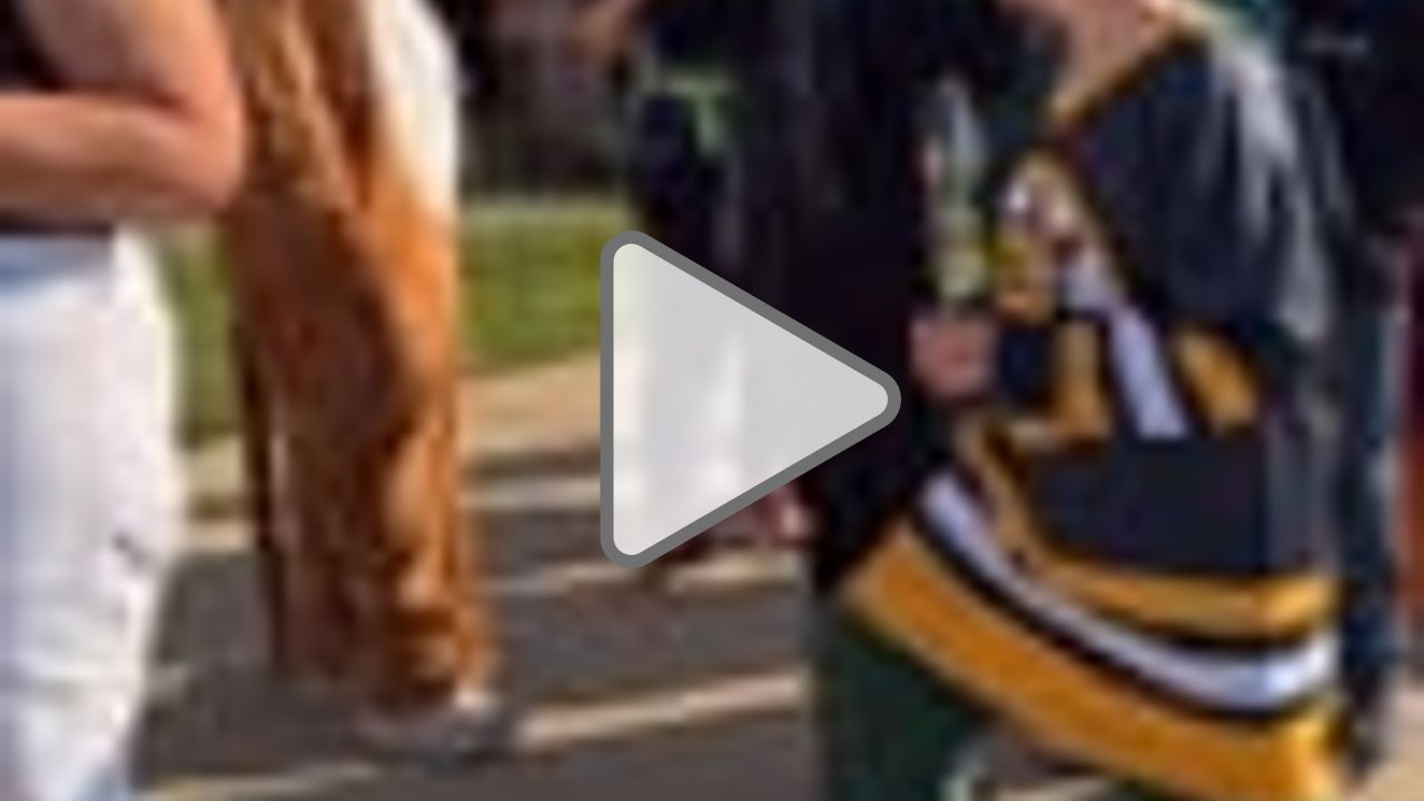 Click to play: 3-5 Costumes